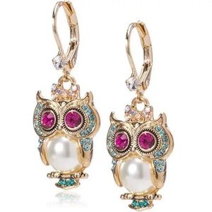 NWOT Pearl Critter Owl 🦉Earrings